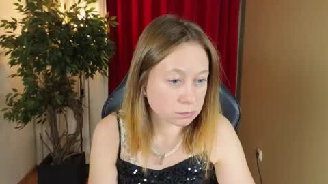 Snapshot of brooke_evans_ chatting on November 2025 08:42:01 PM Brooke online show from November 2025 08:42:01 PM