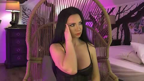 Snapshot of brookeember chatting on February 2025 12:14:02 PM Ember online show from February 2025 12:14:02 PM