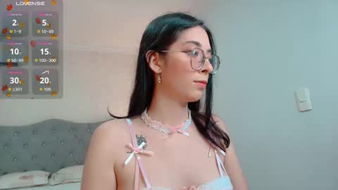 Snapshot of brooklove_doll chatting on October 2025 04:40:02 PM Brook Loves online show from October 2025 04:40:02 PM