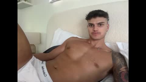 Snapshot of brooklyntay chatting on February 2026 03:35:02 AM BrooklynTay online show from February 2026 03:35:02 AM