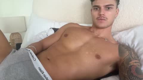 Snapshot of brooklyntay chatting on March 2026 11:44:01 PM BrooklynTay online show from March 2026 11:44:01 PM