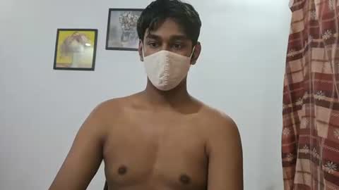 brownguy2505 online show from October 2025 04:44:02 AM