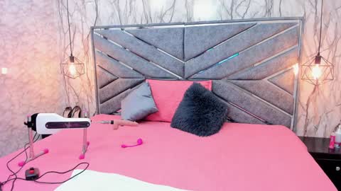 Sara  online show from December 2024 09:26:01 PM