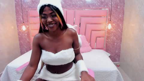 Sara  online show from January 2025 09:30:02 PM