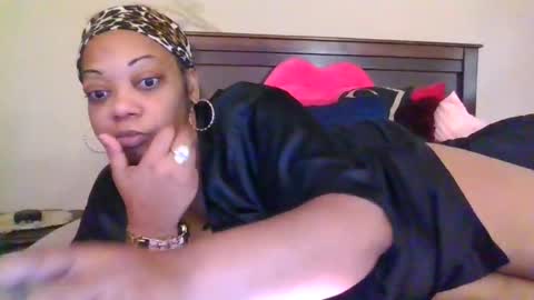 brownroundrenee online show from July 2026 12:23:01 PM