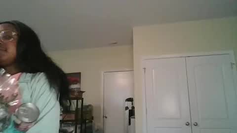 Brownsuagrcutie online show from October 2025 07:36:01 PM