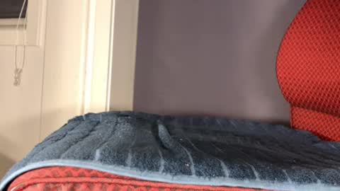 Brsrkr online show from December 2025 08:38:01 PM