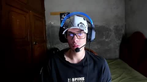 Snapshot of bruce_kane69 chatting on November 2025 07:47:01 PM Bruce Kane online show from November 2025 07:47:01 PM