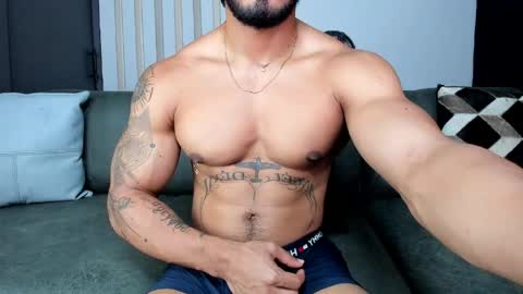 Snapshot of bruce_roldan chatting on May 2026 06:35:02 PM bruce roldan online show from May 2026 06:35:02 PM
