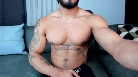 Snapshot of bruce_roldan chatting on July 2026 01:05:02 AM bruce roldan online show from July 2026 01:05:02 AM