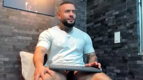 Snapshot of brucedallas chatting on July 2026 04:07:02 AM brucedallas online show from July 2026 04:07:02 AM