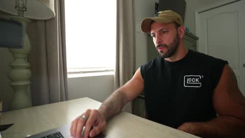 onlyfans BRUCESTRYKER online show from October 2025 07:47:01 PM