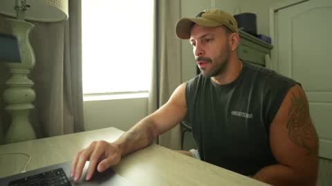 onlyfans BRUCESTRYKER online show from February 2026 02:59:02 PM