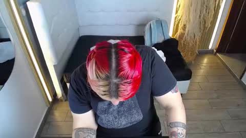 Bruja SCarlata online show from January 2026 11:01:01 AM