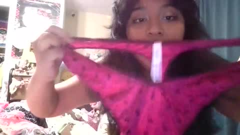 Snapshot of brujerita_dmota chatting on April 2026 03:26:02 AM brujerita_dmota online show from April 2026 03:26:02 AM