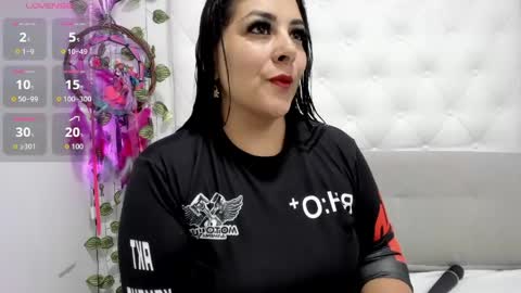 Bruna royale  online show from April 2026 07:58:02 PM