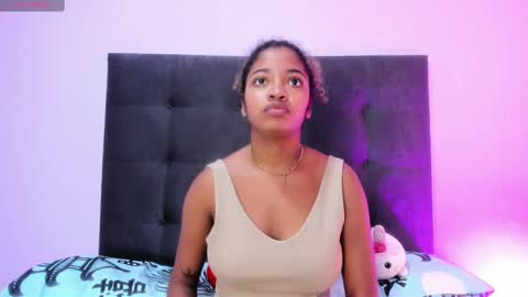 Lady  online show from January 2025 05:30:02 PM