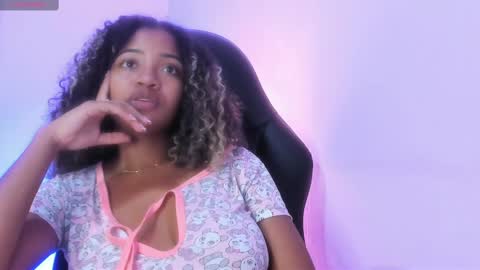 Lady  online show from January 2025 05:51:01 PM