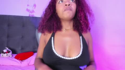 Lady  online show from January 2025 05:42:02 PM