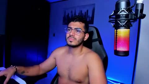 Bruno online show from December 2024 04:13:01 AM