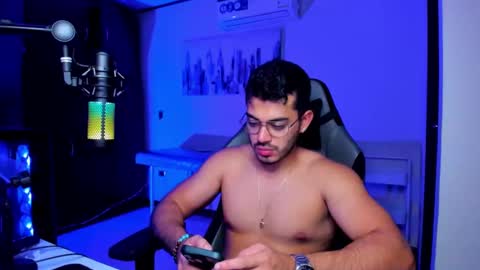 Bruno online show from October 2025 06:05:01 AM