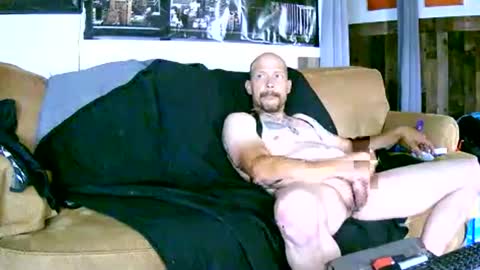 Snapshot of brutal3anddone chatting on April 2026 06:34:02 PM brutal3anddone online show from April 2026 06:34:02 PM