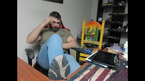 BRUTALMASTER1983 online show from January 2025 08:14:01 PM