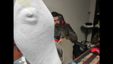 BRUTALMASTER1983 online show from December 2025 06:52:01 AM