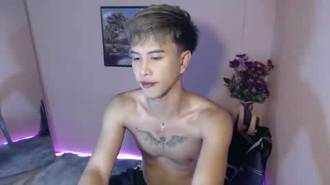 Snapshot of bryan_________ chatting on October 2025 12:37:02 PM BRYAN  JEMY online show from October 2025 12:37:02 PM