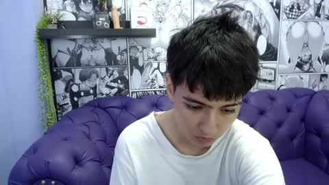 Snapshot of bryce_evans chatting on December 2024 09:06:01 PM B R Y C E  online show from December 2024 09:06:01 PM