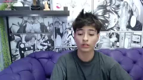 Snapshot of bryce_evans chatting on January 2025 06:38:01 PM B R Y C E  online show from January 2025 06:38:01 PM