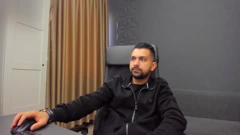 Snapshot of brycereign chatting on March 2026 05:44:01 AM BryceReign online show from March 2026 05:44:01 AM