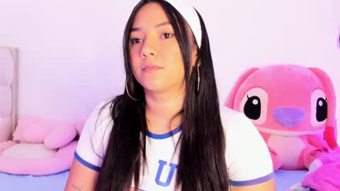 Snapshot of bryonny_ chatting on January 2025 04:15:01 PM Carly online show from January 2025 04:15:01 PM