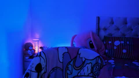 Snapshot of bryonny_ chatting on January 2025 05:39:01 PM Carly online show from January 2025 05:39:01 PM