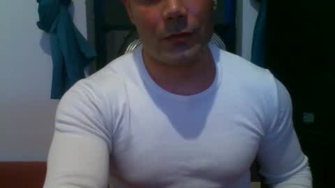 Snapshot of bub36 chatting on January 2026 09:19:01 PM bub36 online show from January 2026 09:19:01 PM