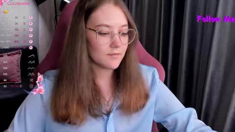 Snapshot of bubble_bunny chatting on October 2025 11:14:02 PM Ruby online show from October 2025 11:14:02 PM