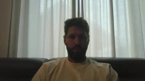 Snapshot of bubblebee1982 chatting on October 2025 07:30:01 AM bubblebee1982 online show from October 2025 07:30:01 AM