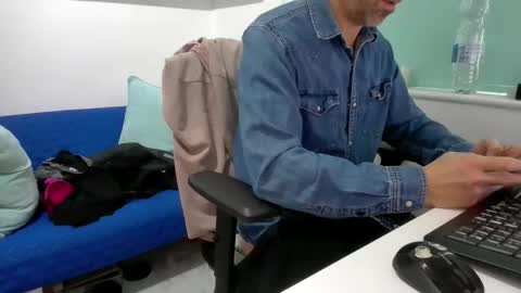 Bubblebum online show from November 2025 02:39:02 PM