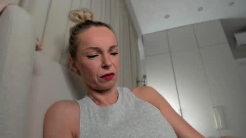 bubbling_crush online show from February 2026 08:15:01 PM