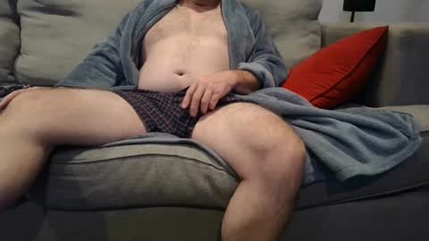 Buck online show from October 2025 02:34:01 PM