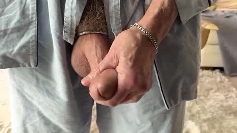 bucky58 online show from February 2025 02:09:02 PM