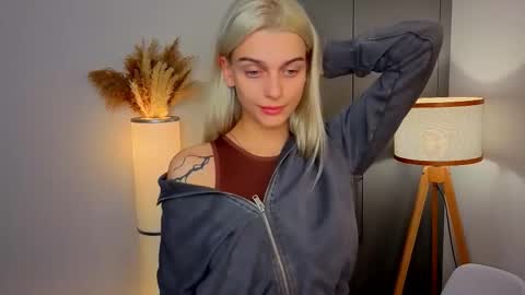 Snapshot of buffycabler chatting on November 2025 08:30:01 PM buffycabler online show from November 2025 08:30:01 PM