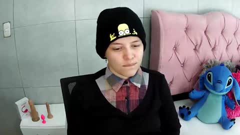 Snapshot of bug2025 chatting on November 2025 02:14:02 AM bug2025 online show from November 2025 02:14:02 AM