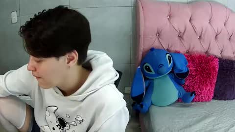 Snapshot of bug2025 chatting on December 2025 11:56:01 PM bug2025 online show from December 2025 11:56:01 PM