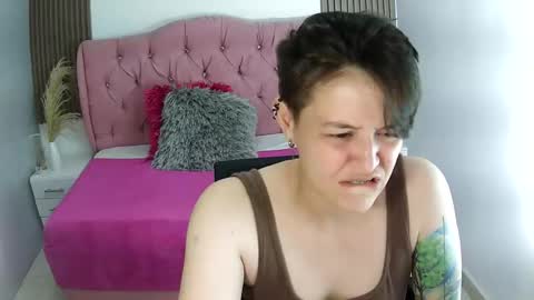 Snapshot of bug2025 chatting on February 2026 02:53:01 AM bug2025 online show from February 2026 02:53:01 AM