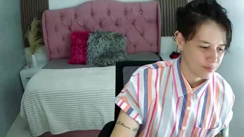 Snapshot of bug2025 chatting on February 2026 02:51:01 AM bug2025 online show from February 2026 02:51:01 AM