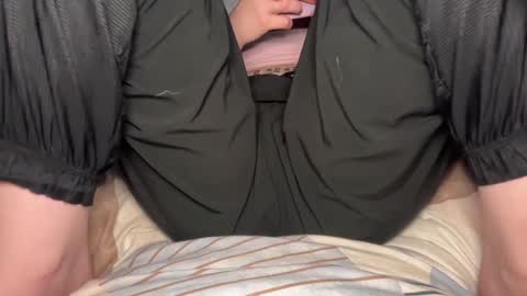 Snapshot of bukkakebae chatting on January 2025 01:22:01 PM bukkakebae online show from January 2025 01:22:01 PM