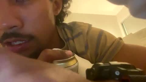 Snapshot of bulaboy27 chatting on January 2025 12:13:01 PM meaty man online show from January 2025 12:13:01 PM