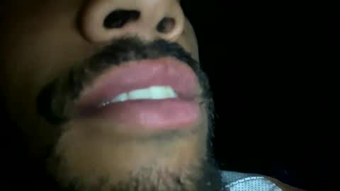 Snapshot of bulaboy27 chatting on March 2025 04:42:02 PM meaty man online show from March 2025 04:42:02 PM