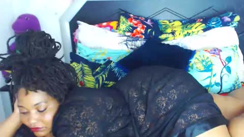 Snapshot of bulkyyass4u chatting on February 2026 07:21:02 PM bulkyyass4u online show from February 2026 07:21:02 PM